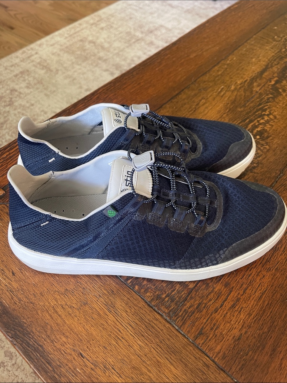 Stio Navy and White Mesh Casual travel  Sneakers